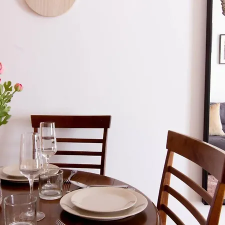 Central 1-bed In 1 Appartamento *
